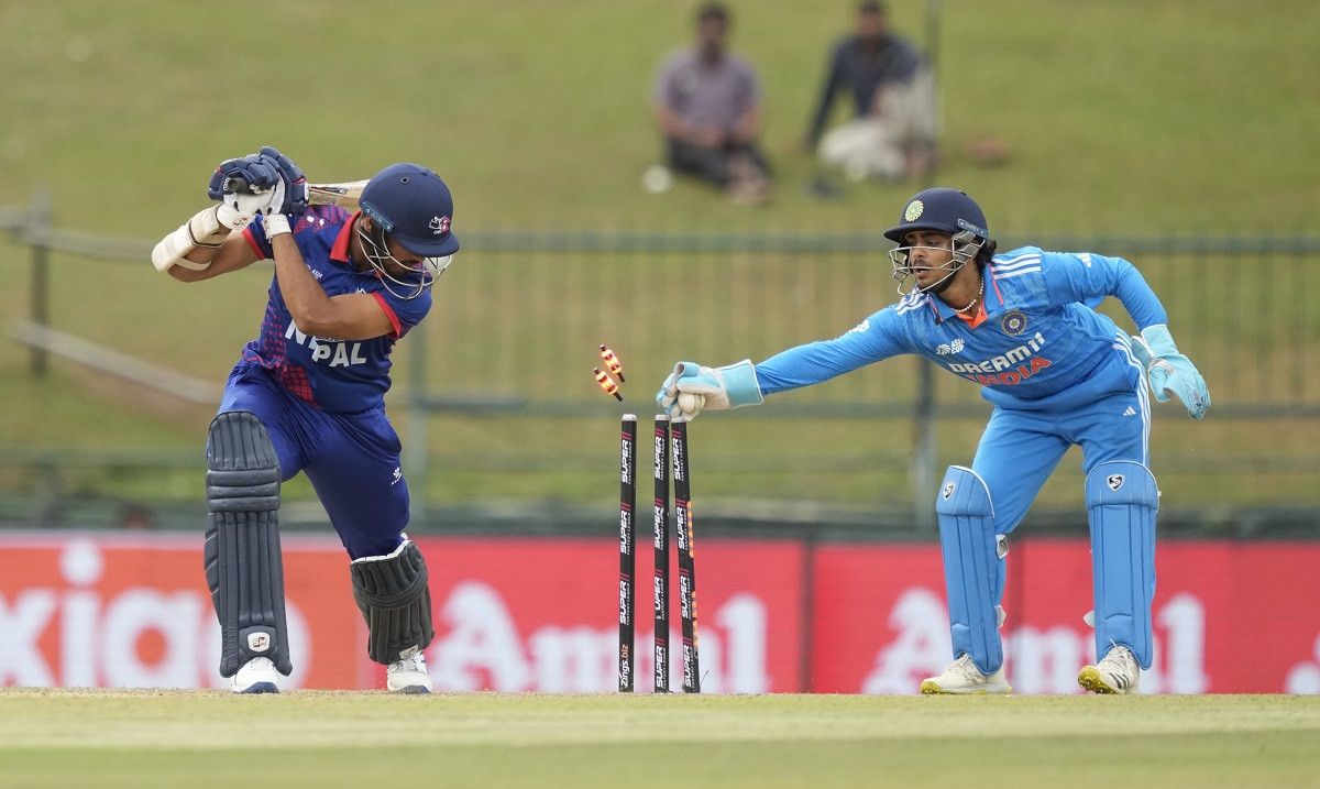भारतविरुद्धको खेलमा नेपालले आठौँ विकेट गुमायो
